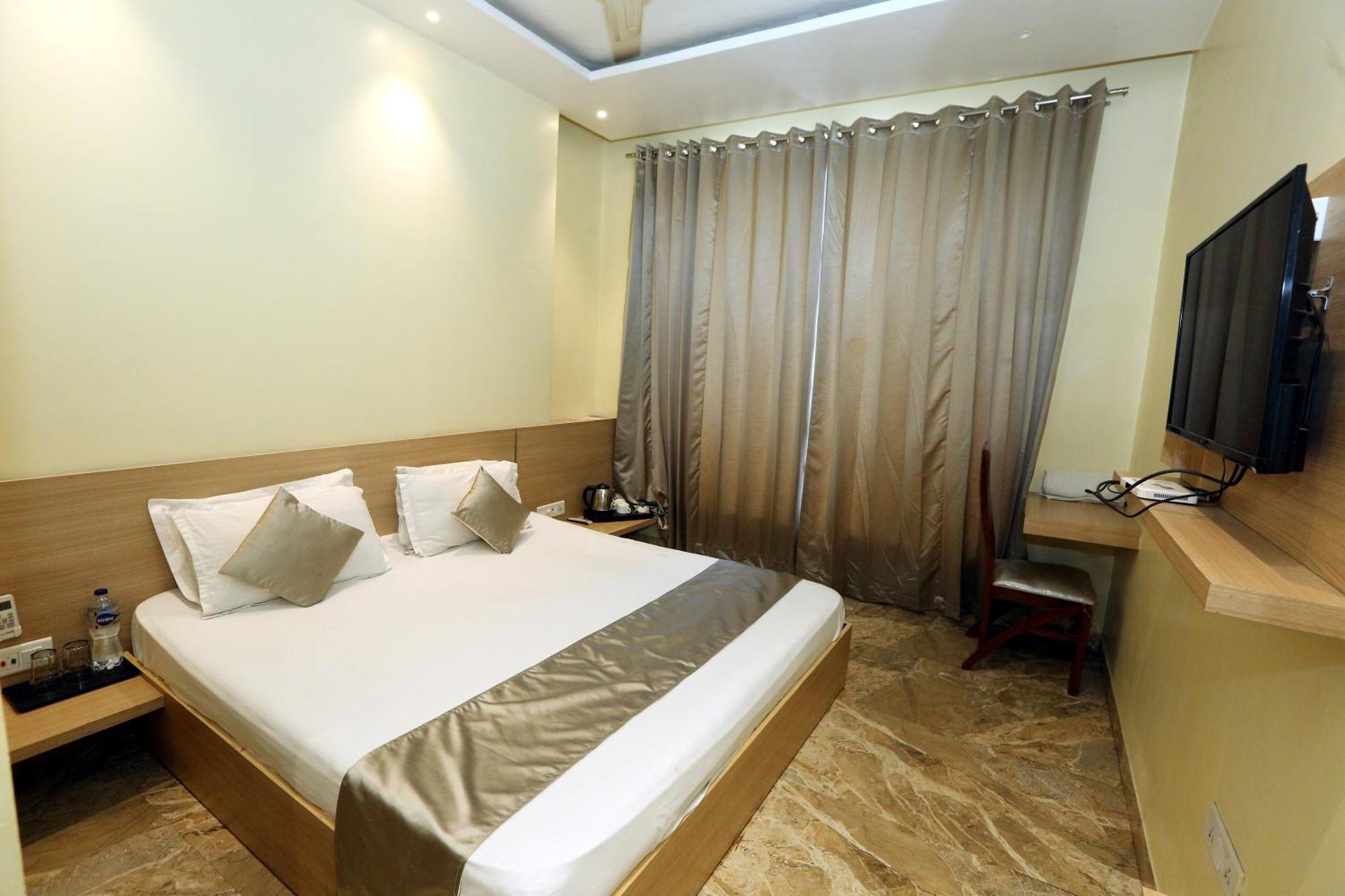 Hotel Tradition Heritage Walk Amritsar Exterior photo