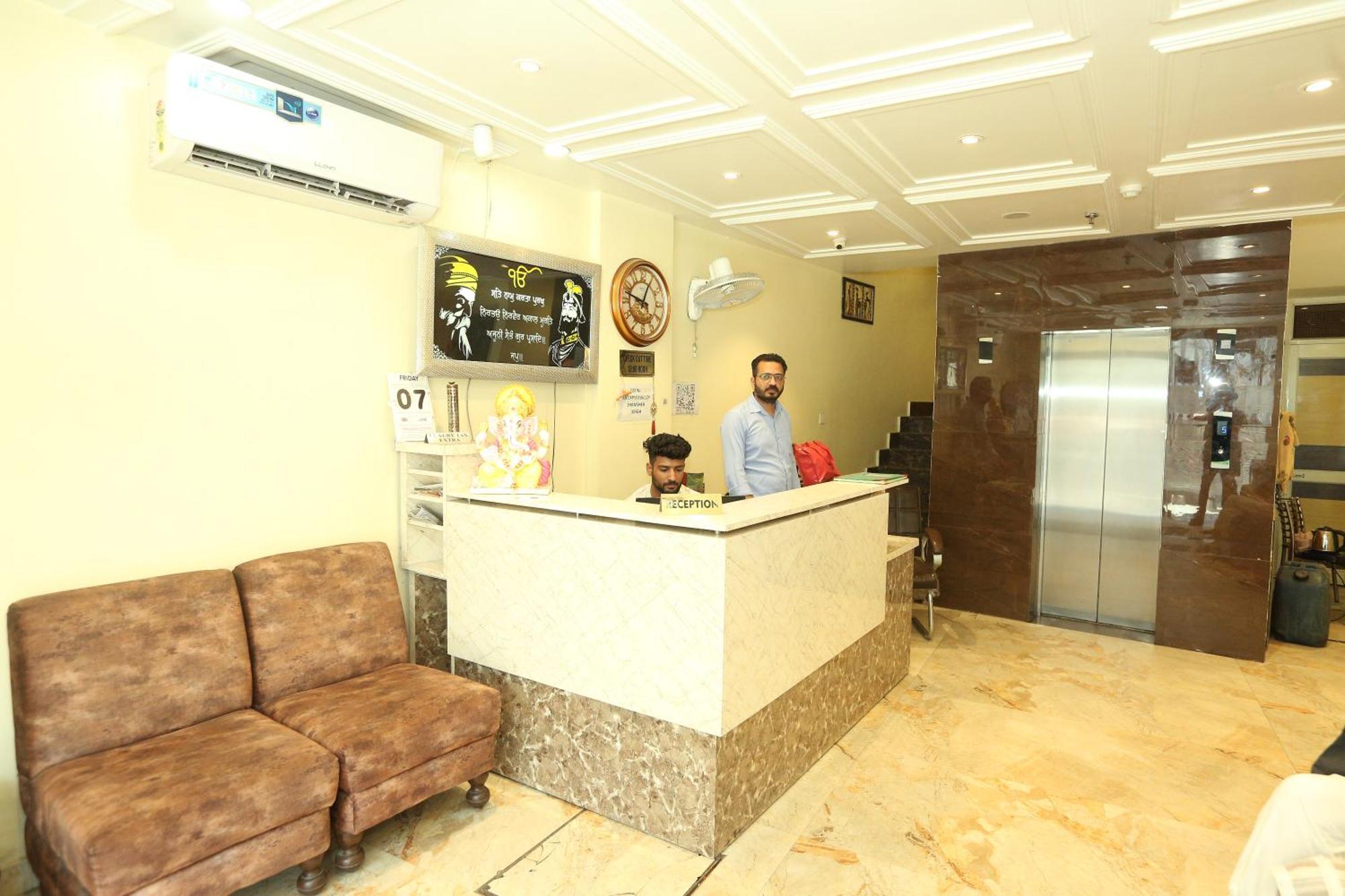 Hotel Tradition Heritage Walk Amritsar Exterior photo